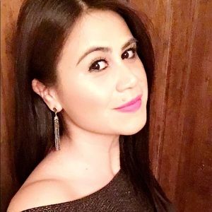 Meet your Posher, Veronica